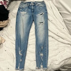 Kancan Signature Size 25 Mid Rise Ankle Kinny Jeans Barely Worn
